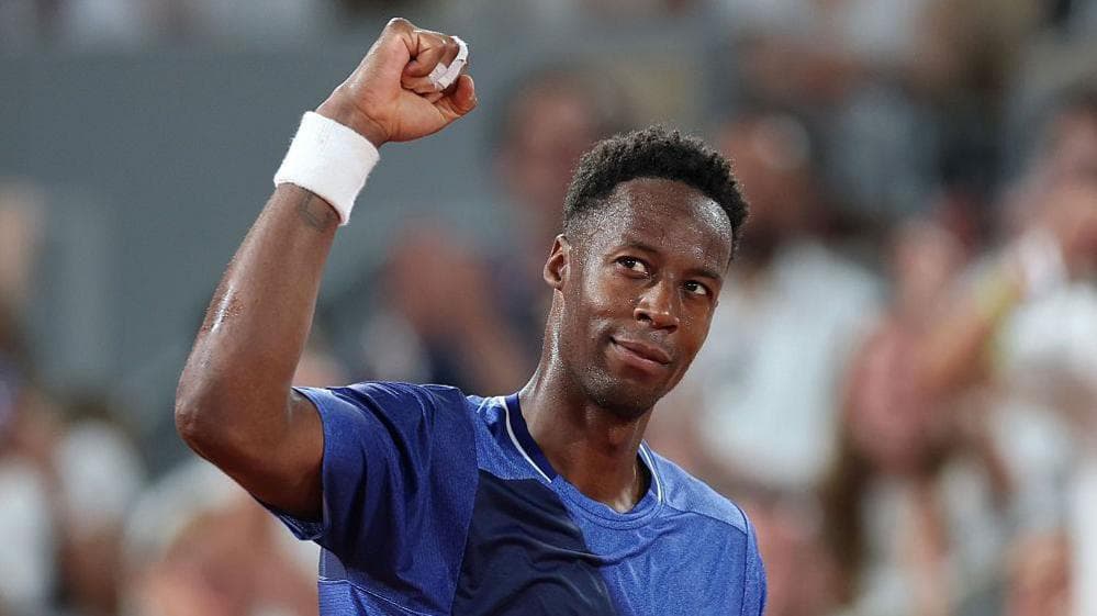 Monfils bows out in emotional five-set farewell at French Open