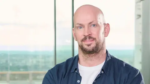 James Watt plans new beer brand, offers BrewDog backers free shares