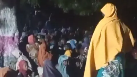 Hundreds kidnapped by Boko Haram freed from Nigeria mountain hideout