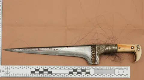 Police apologises after student stabbed in false accusation mix-up