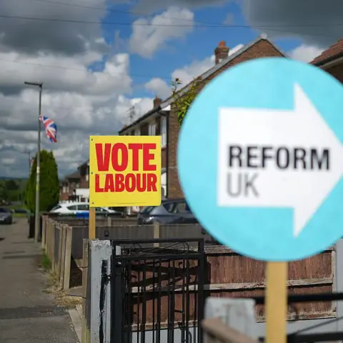 Andy Burnham’s Makerfield candidacy turns by-election into national test