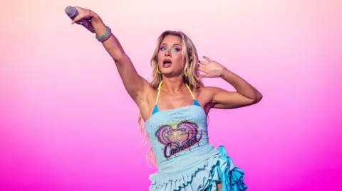 Zara Larsson thrills 100,000 fans at Radio 1's Big Weekend in Sunderland