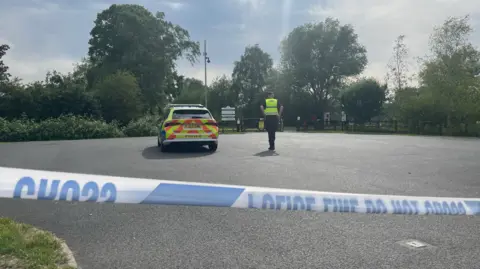 Teenager dies after being pulled from Balderton Lake in New Balderton