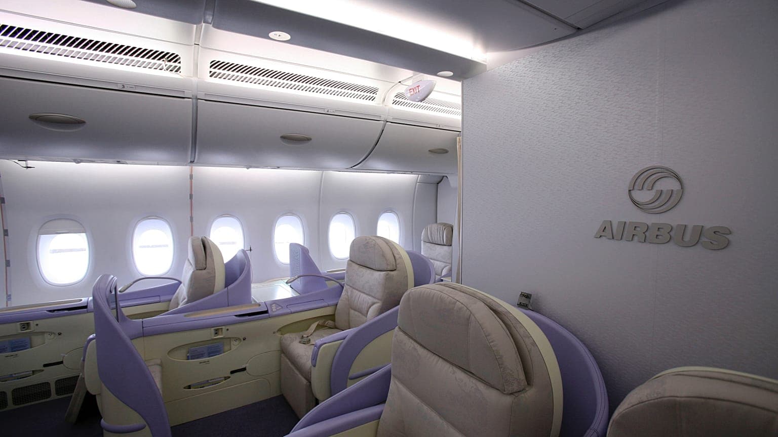 EU orders urgent A380 inspections after wing cracks found