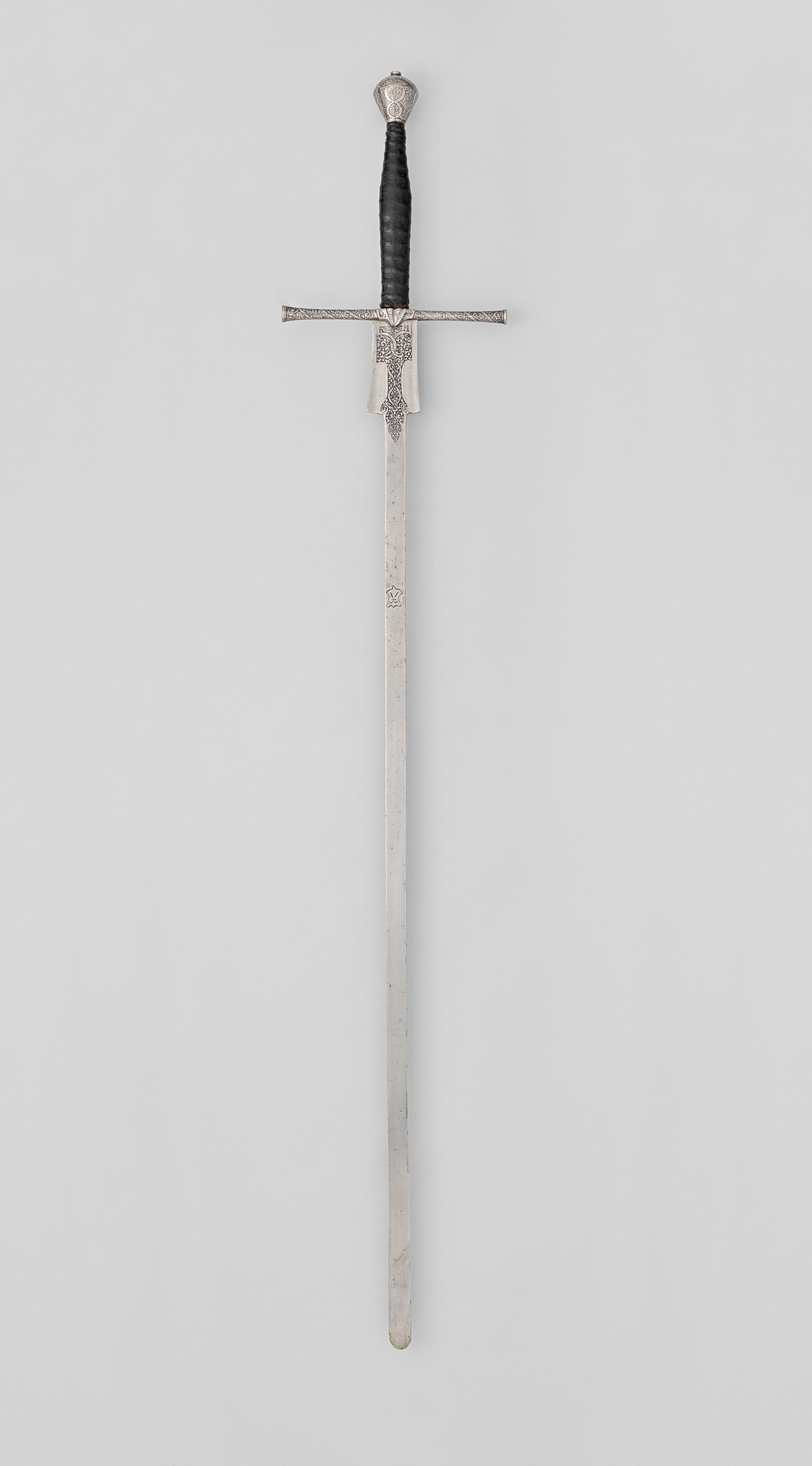Modern HEMA federes echo centuries-old German practice swords