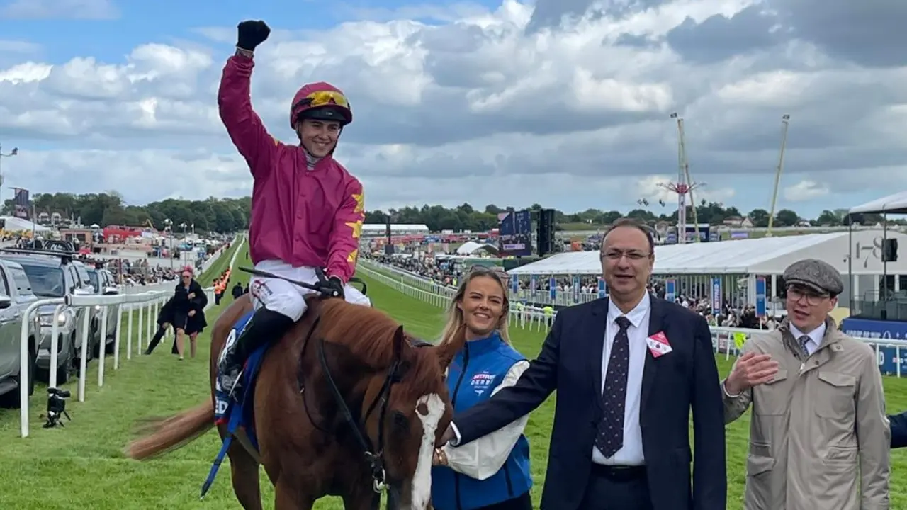 Shapoor Mistry calls Thundering On's Oaks win a dream come true