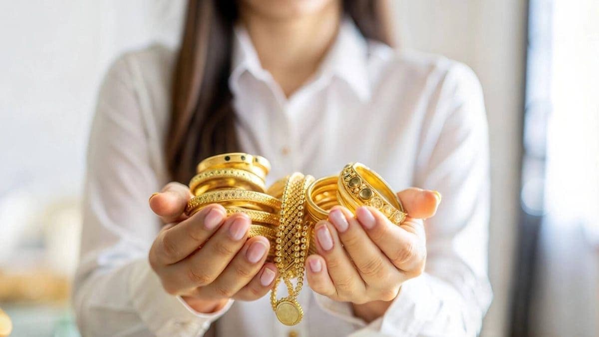 Smaller, meaningful gold gifts are replacing status-driven purchases this holiday season
