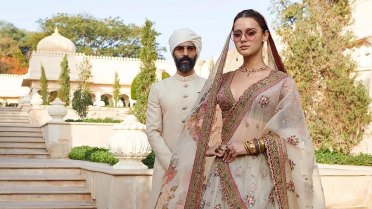 Indian Bridal Fashion Turns Softer, Favoring Comfort and Fluid Silhouettes