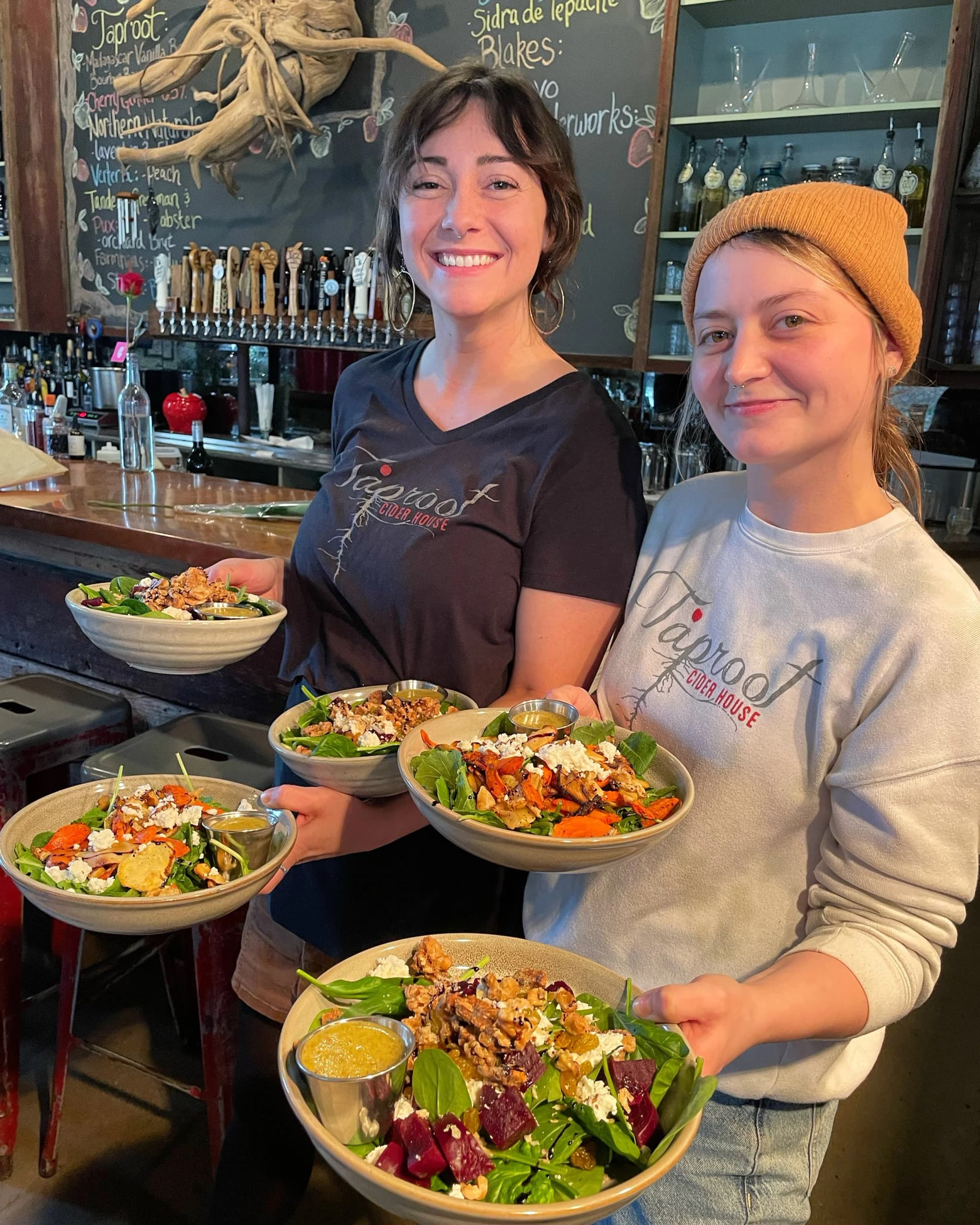 Taproot Cider House 10th Anniversary Features Wreath-Making, Live Music, Cider Flights