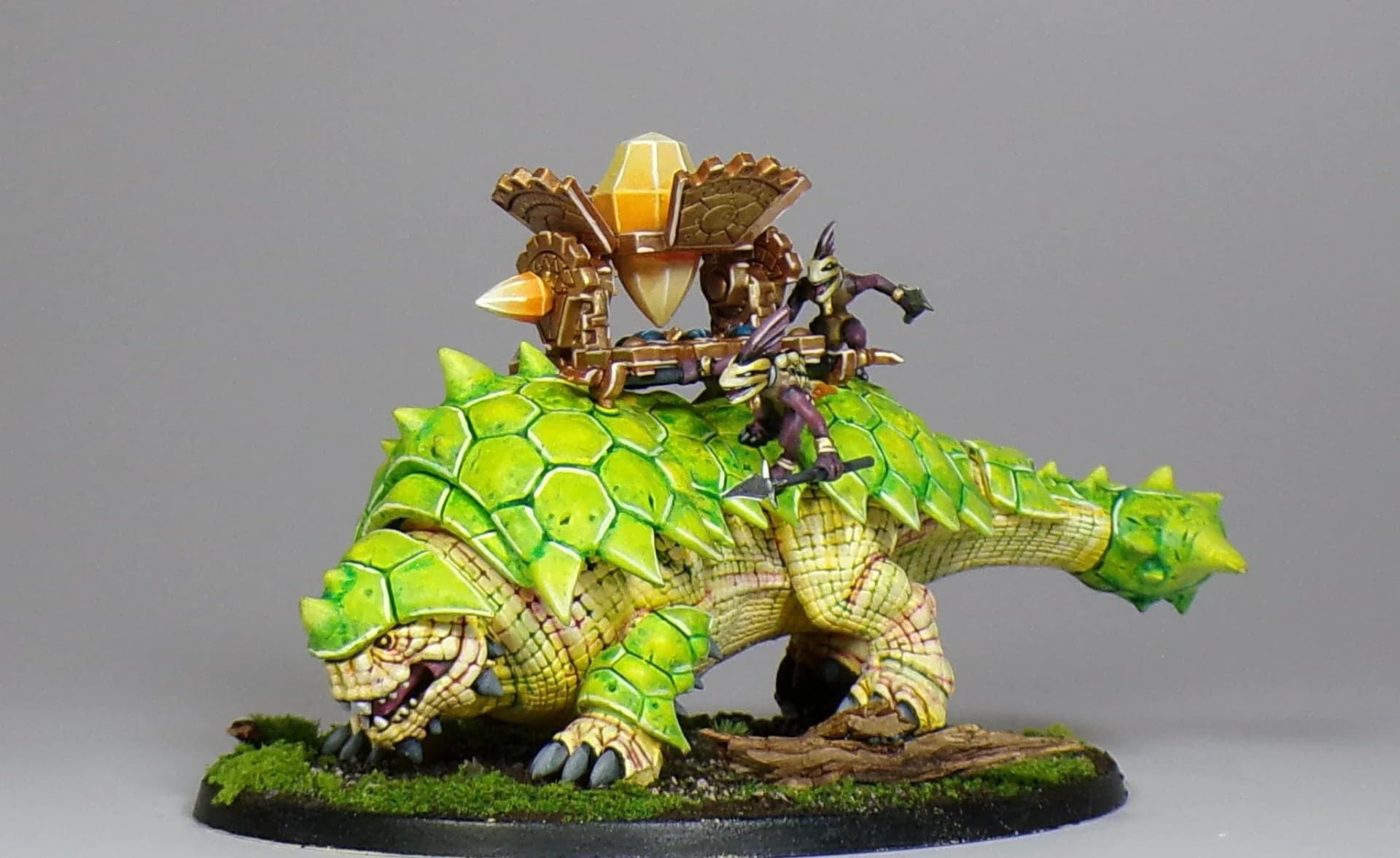 Paintedfigs turns Seraphon commission into exhibition-quality fantasy showcase