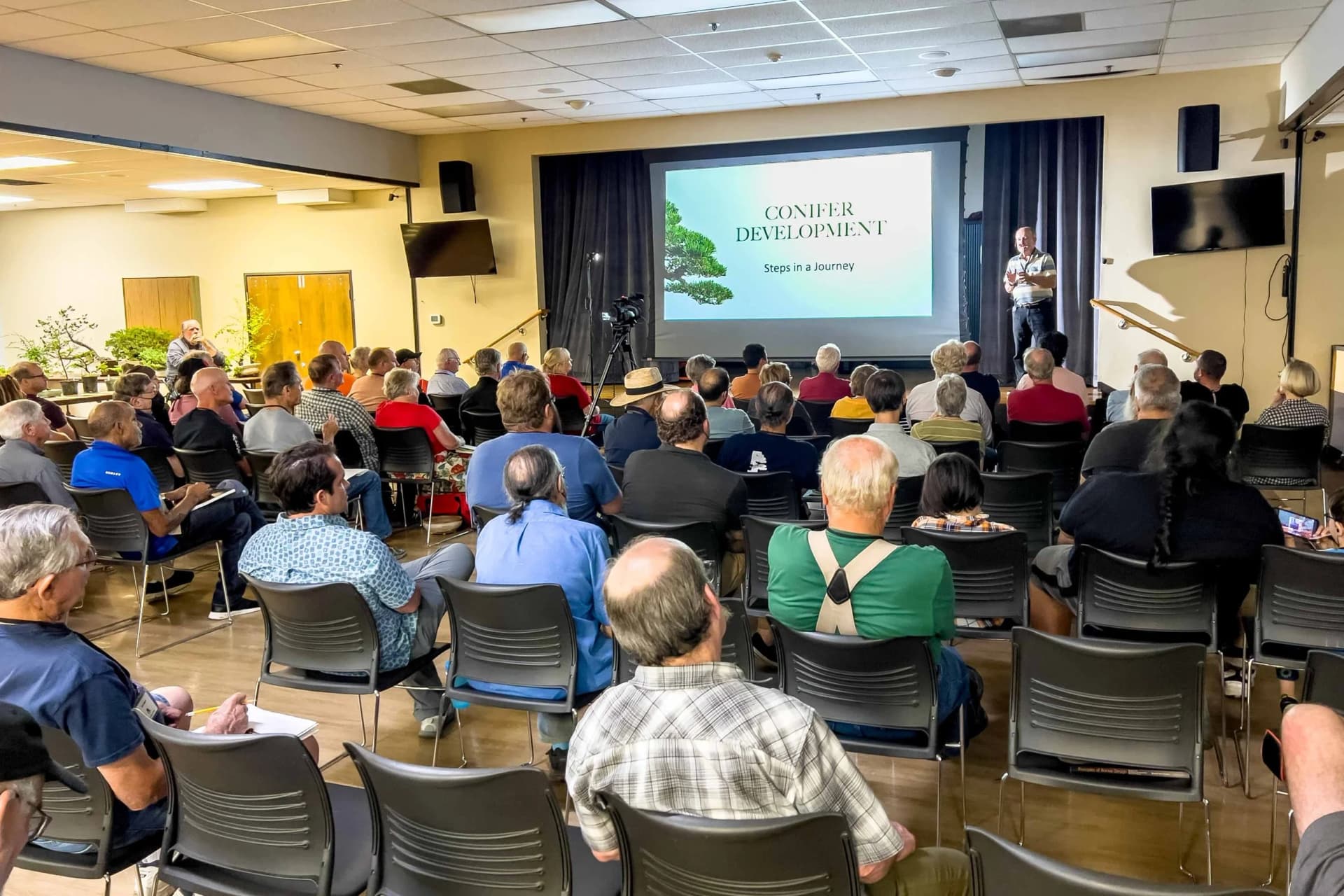 Bonsai Society of Portland schedules practical May meeting, summer events
