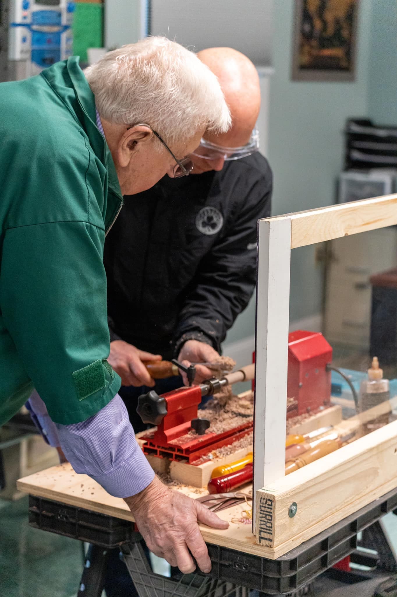 Eastern Connecticut Woodturners blend club meetings with community demos