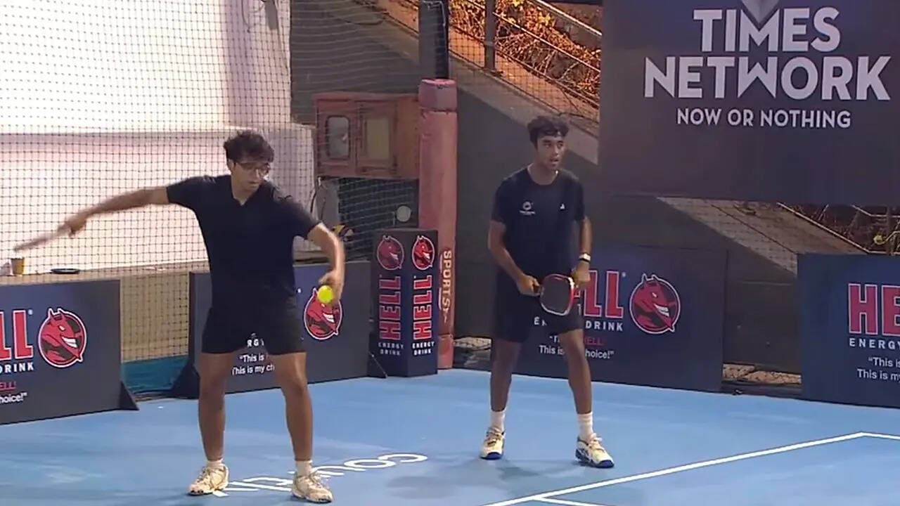 Stavya Bhasin, Ammol Ramchandani Dominate 15-5 to Win Mumbai Grand Prix