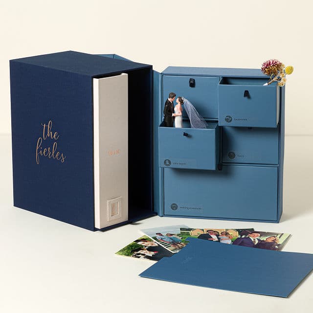 Wedding-day gifts for her, from keepsakes to honeymoon-ready picks