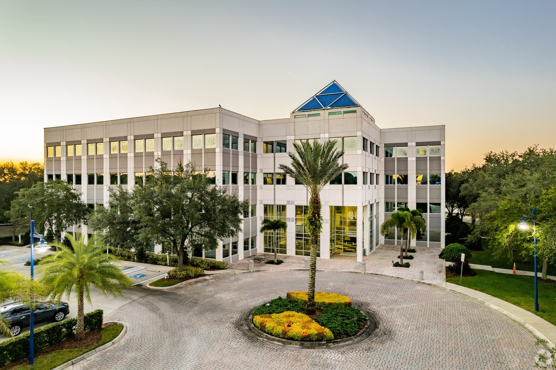 Altamonte Springs launches center to help firms win infrastructure funding