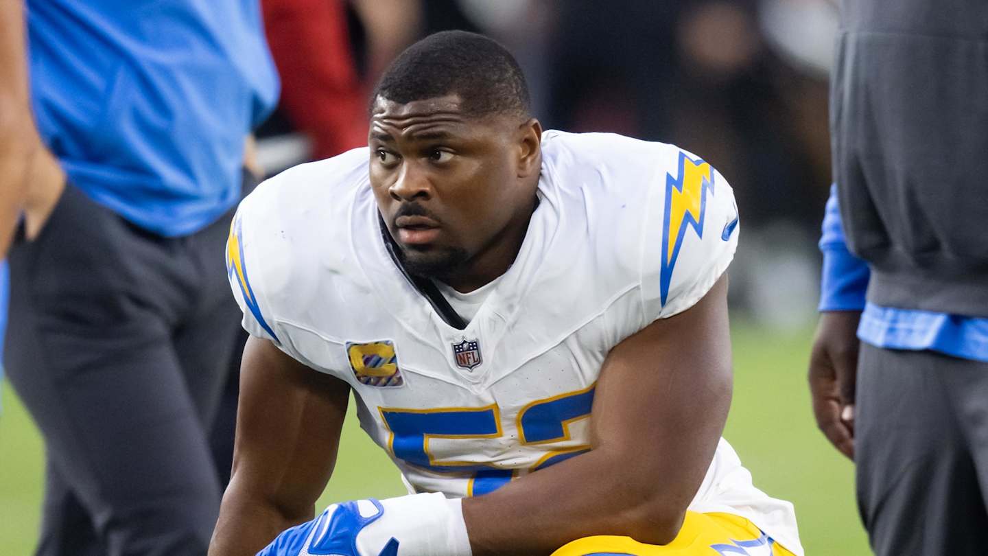 Khalil Mack Carted Off in Apparent Serious Injury, Chargers Reeling