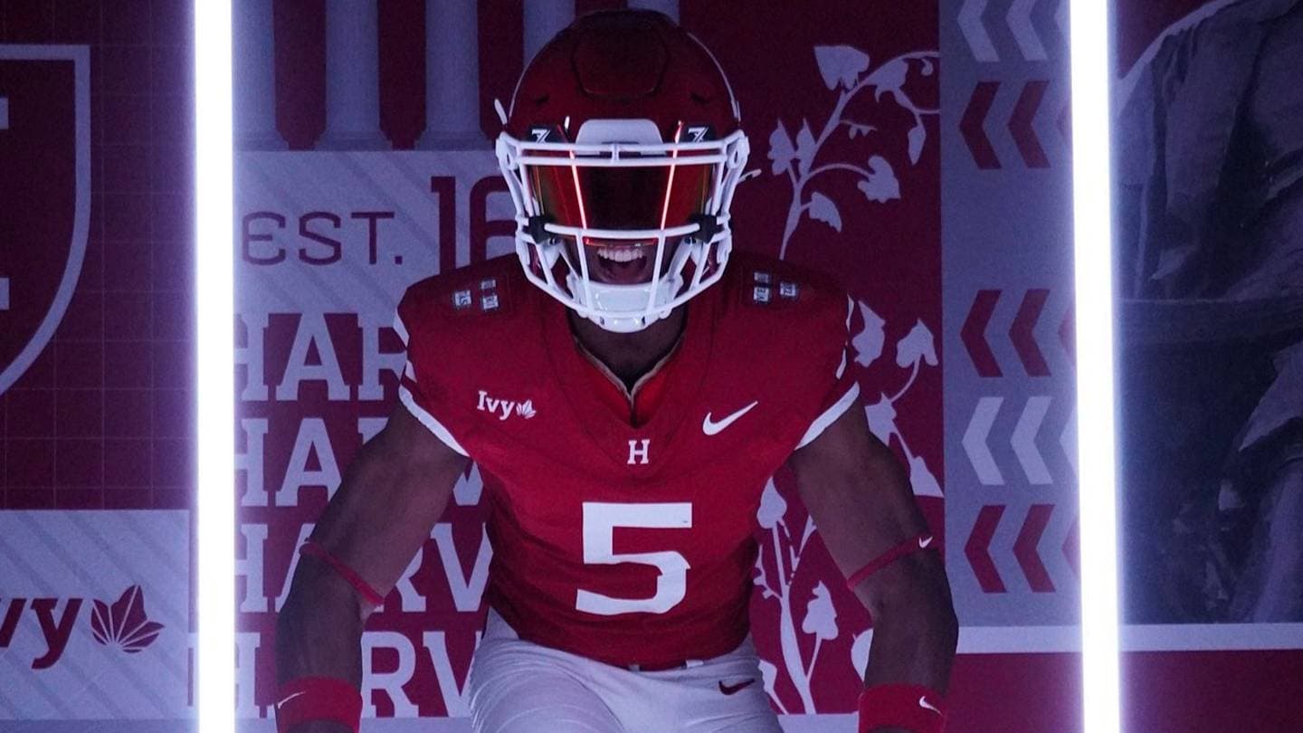Harvard lands two-way defensive back Deylen Jones from Virginia