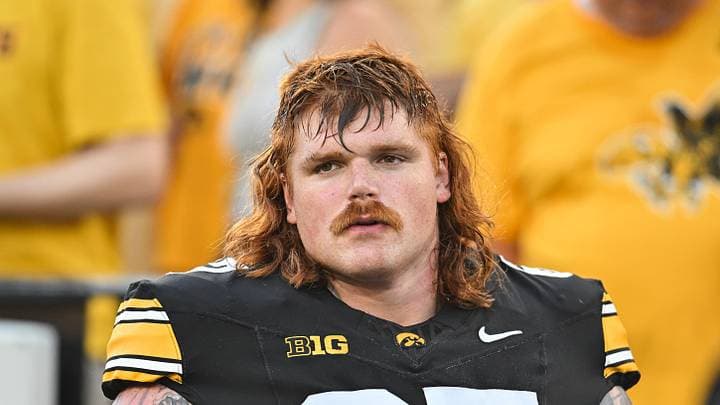 Steelers rookie Gennings Dunker goes viral for massive pasta-fueled game routine
