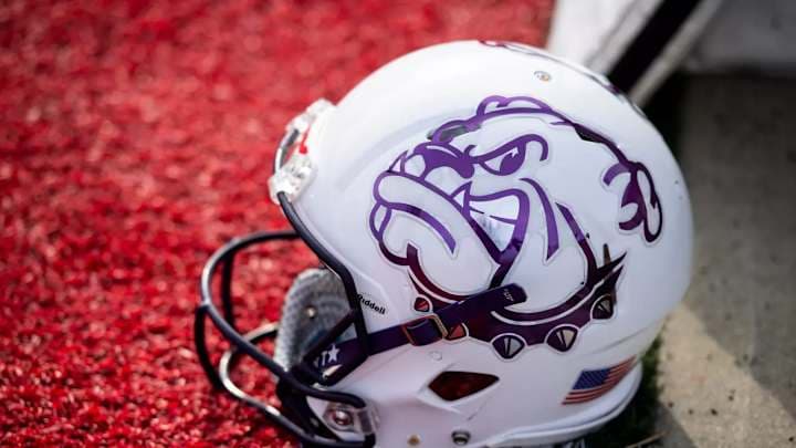 Western Illinois lands All-American lineman Deagan Hodgson from Feather River