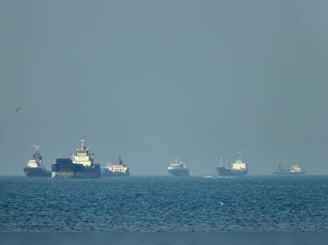 U.S. sinks Iranian boats as Strait of Hormuz attacks escalate