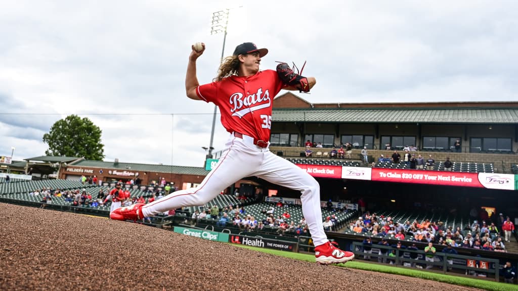 Bats outlast Redbirds in 11 innings, Lowder fans eight in rehab start