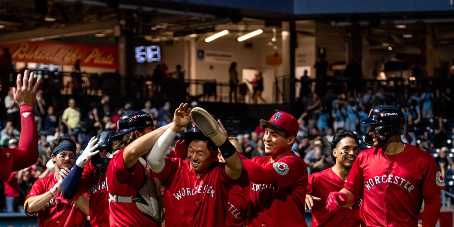 WooSox rally late, edge Buffalo on wild walk-off win