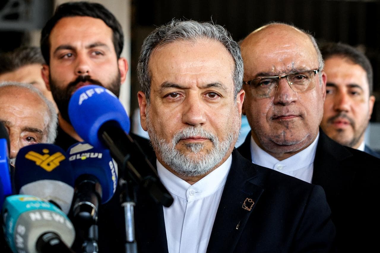 Iran warns U.S. of sweeping retaliation if attacked - escalation risk rises