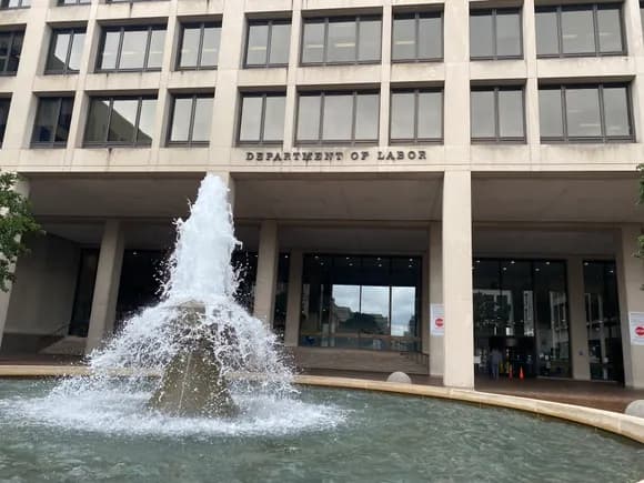 DOL says exempt Target managers can do hourly work without losing status