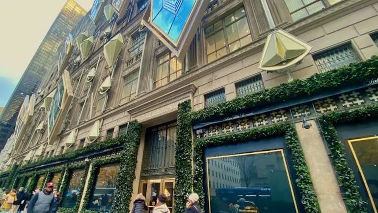 Saks Global bankruptcy shows how retail turnarounds can quickly unravel