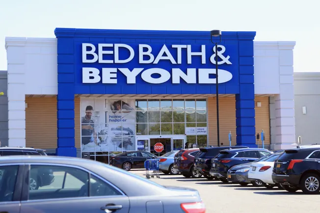 Bed Bath & Beyond reenters California with hybrid store reset