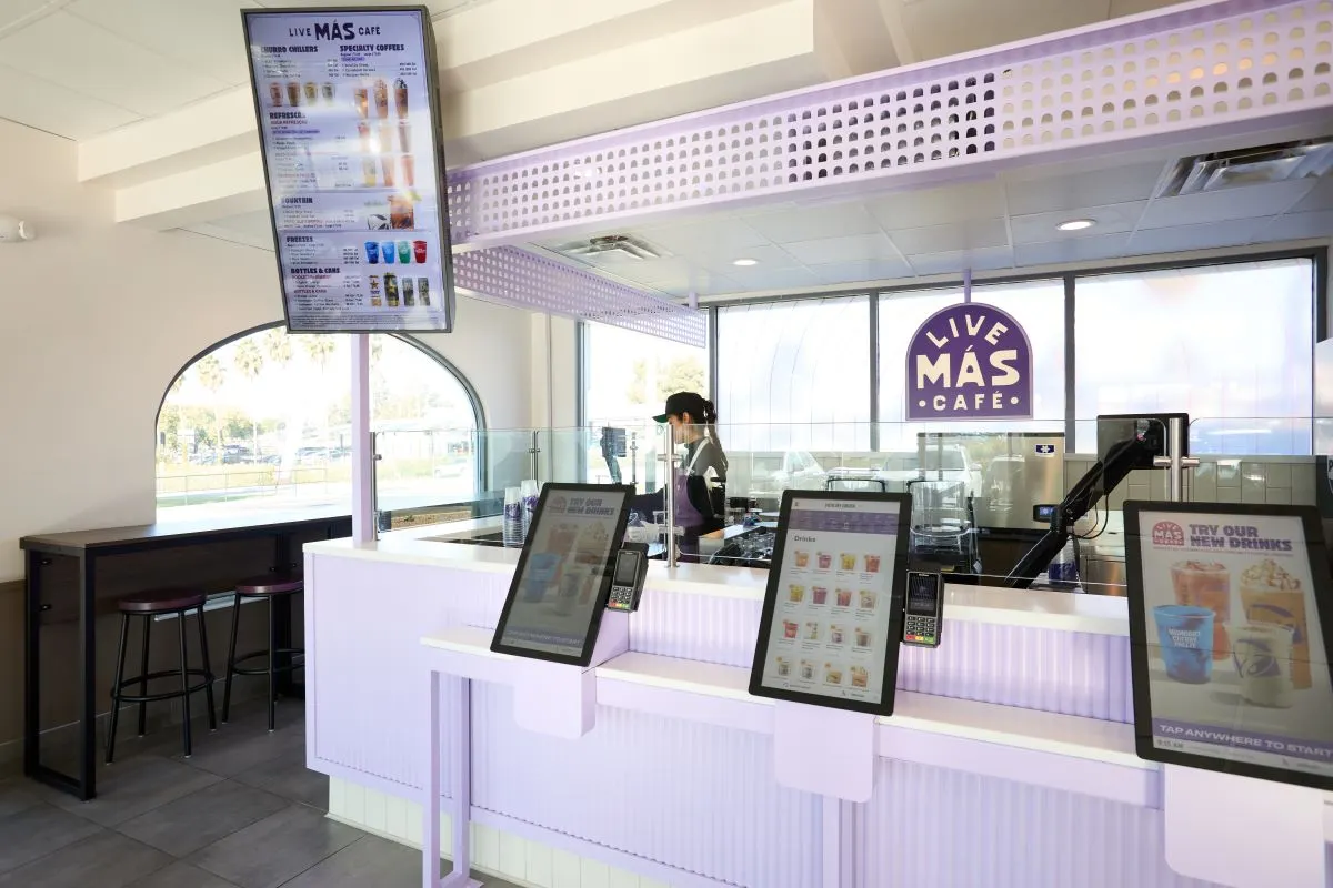Taco Bell Expands Live Más Café, Jobs Shift Toward Bellristas