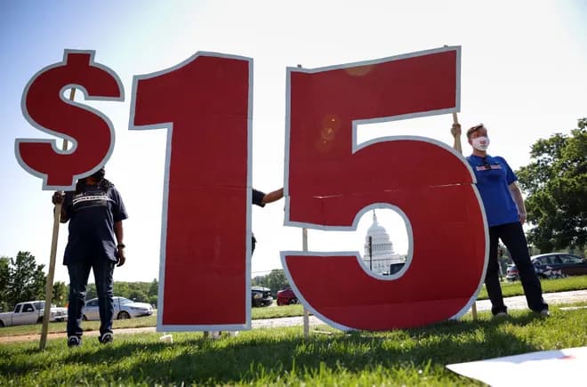19 states raise minimum wages, pushing restaurant labor costs higher