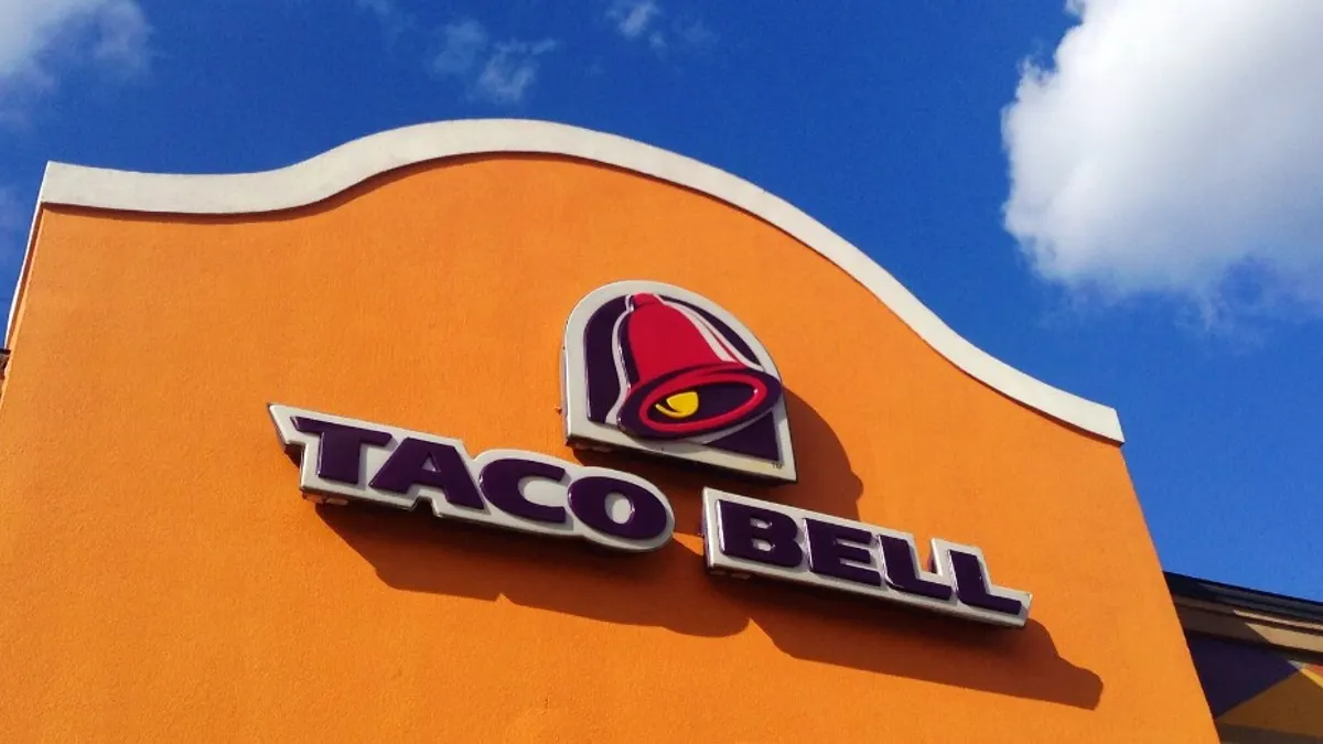 DOL clarifies overtime rules for Taco Bell managers, assistant managers
