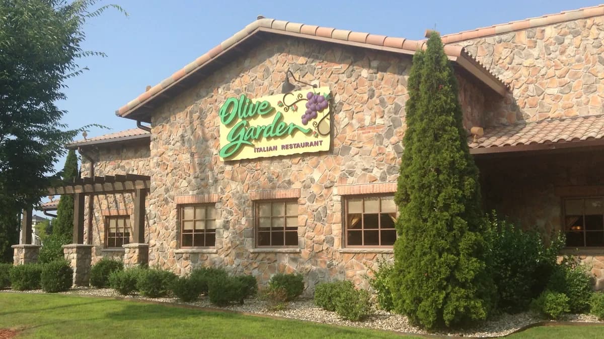 Darden to Permanently Close 14 Bahama Breeze, Convert 14 to Other Brands