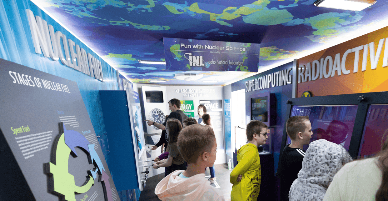 Idaho National Lab Nuclear Science Trailer Brings STEM Experiences to Laramie