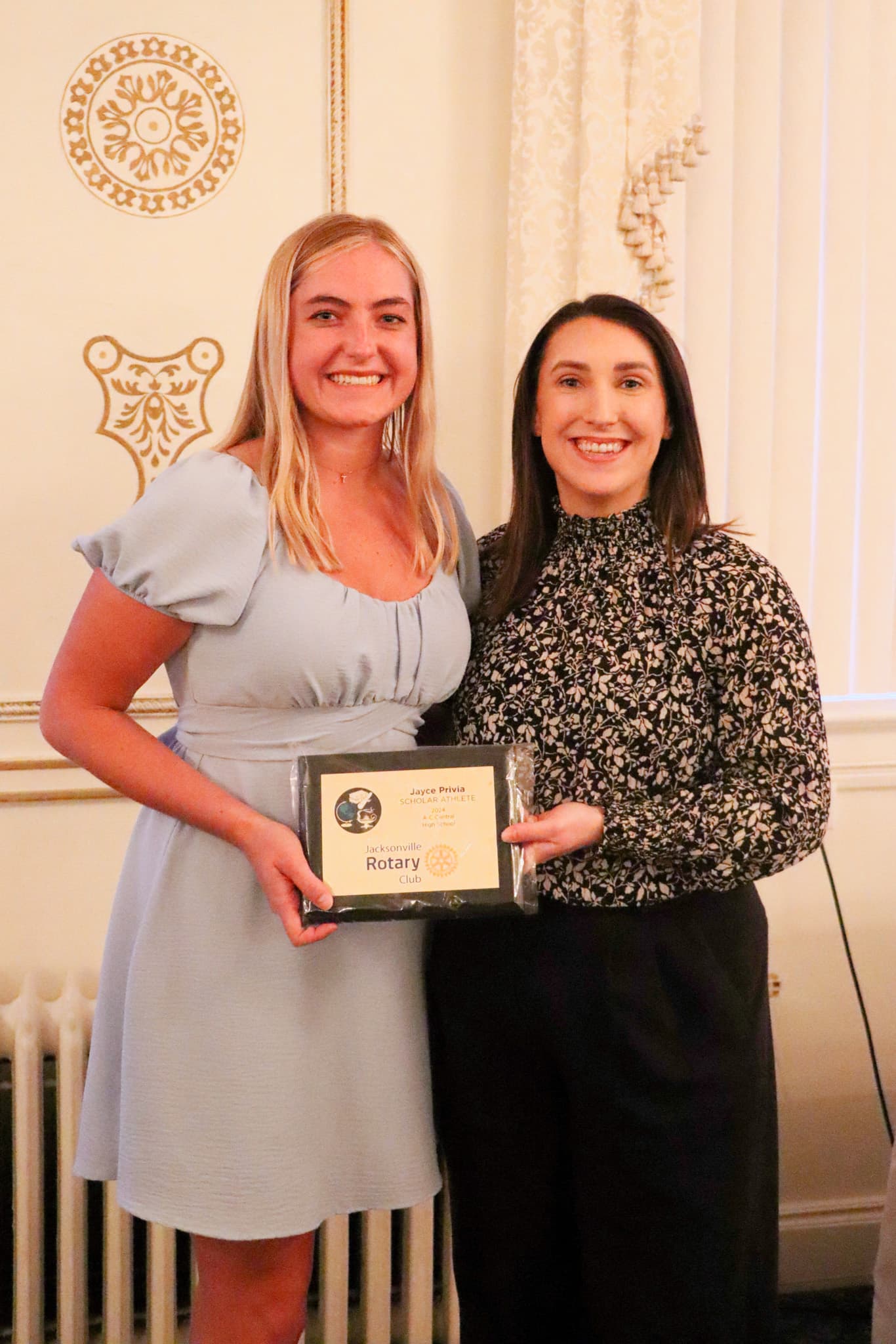 Rotary Club honors 28 scholar-athletes from west-central Illinois