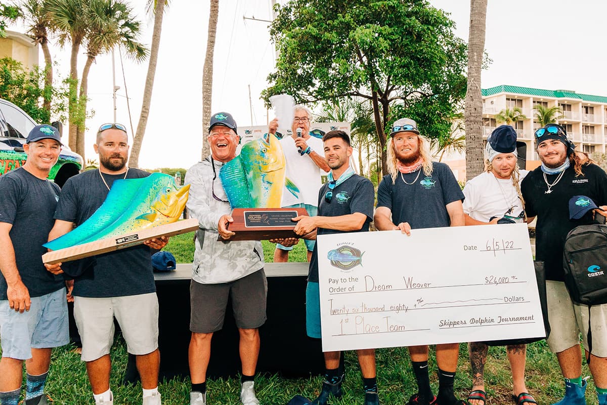 Dream Weaver wins Marathon dolphin tournament despite stormy offshore conditions