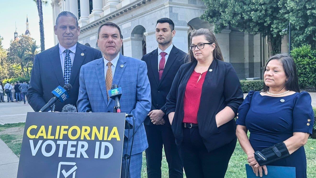 David Tangipa Speaks at Fresno Rally Claiming 1.3 Million Voter ID Signatures