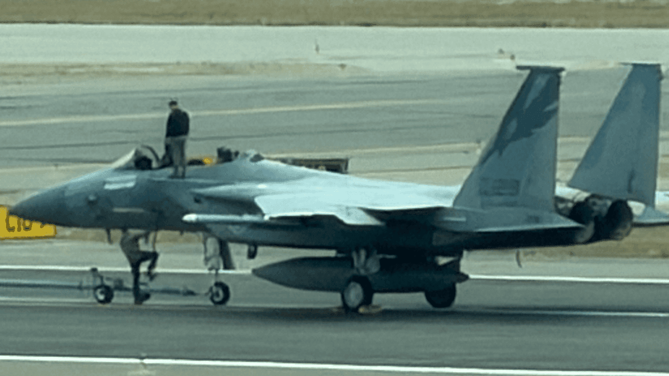 Fresno Air National Guard pilot safely lands F-15 after canopy blows off