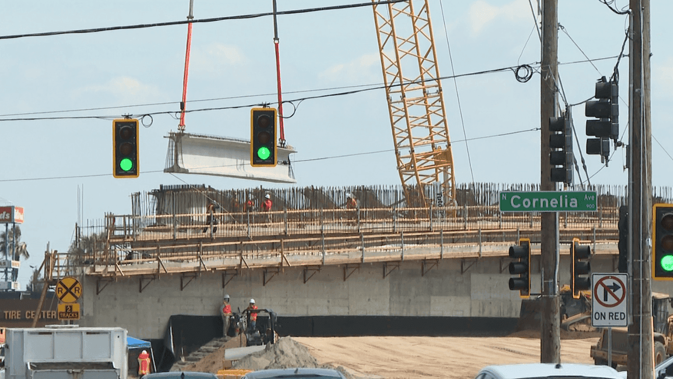 Fresno's Shaw Avenue High-Speed Rail Overpass Enters Girder Installation Phase