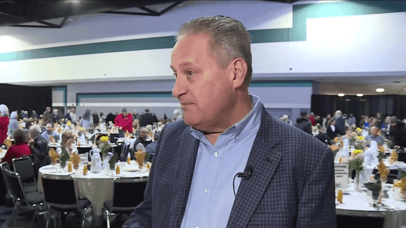 Fresno-Clovis Prayer Breakfast at Fresno Convention Center Draws Hobby Lobby President