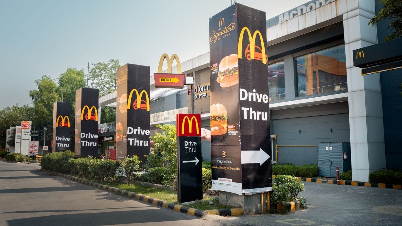 UC Santa Cruz Study Examines California's $20 Fast-Food Minimum Wage Effects