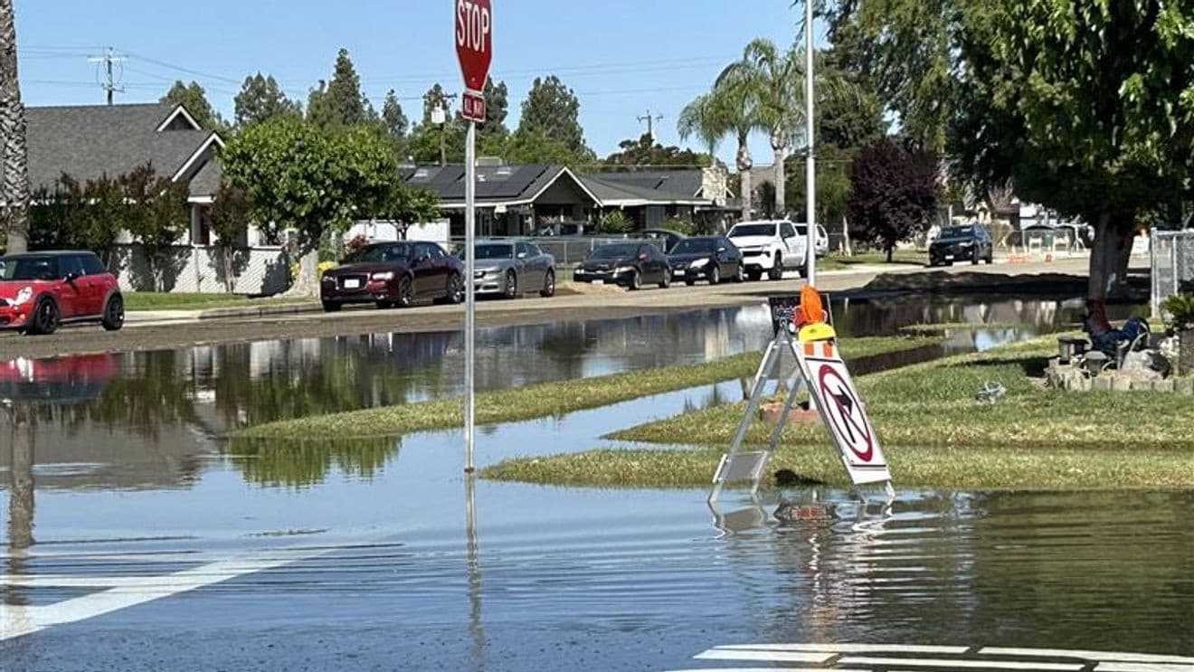 Water main break cuts service to Fowler neighborhoods for two days
