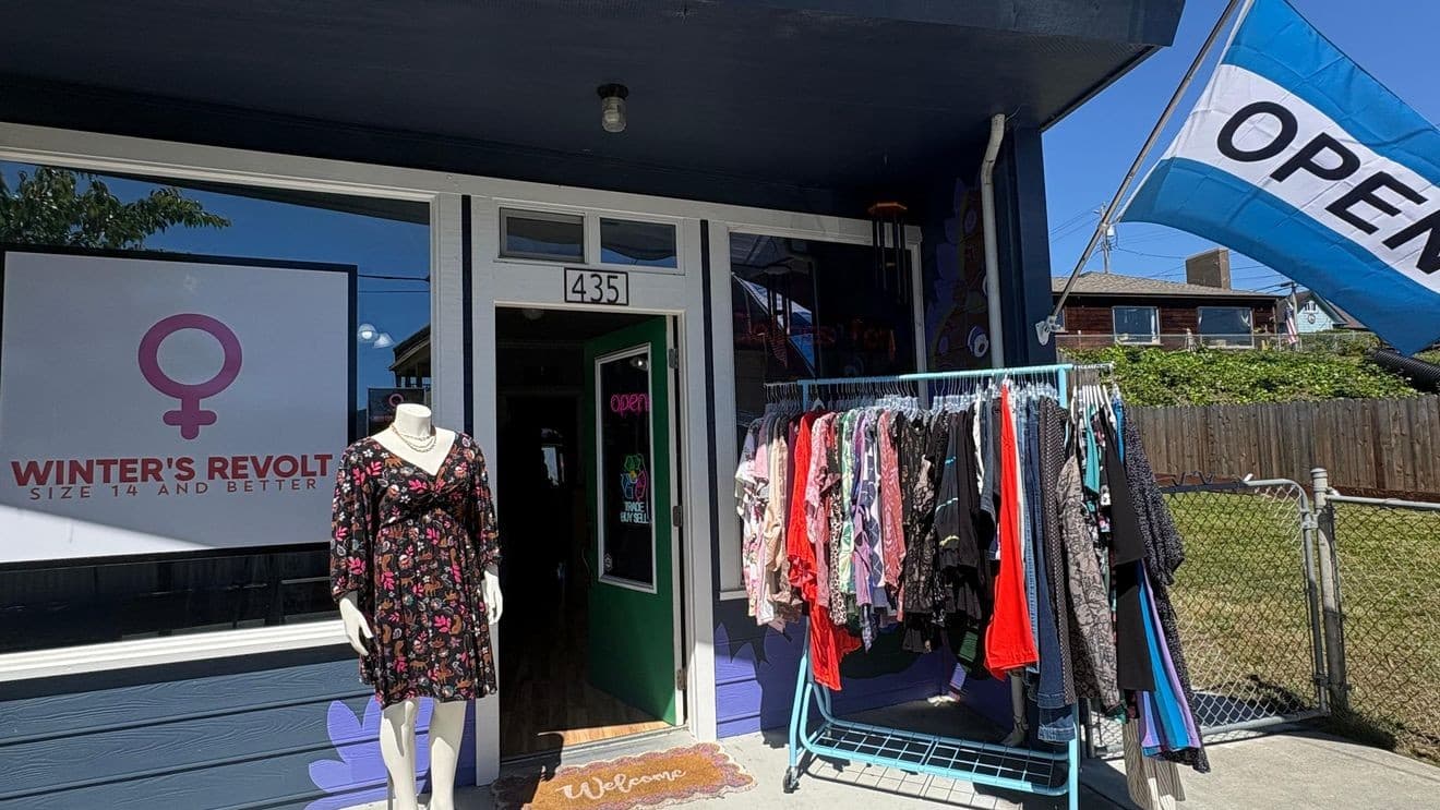 Blue Lake shop fills Humboldt County plus-size clothing gap
