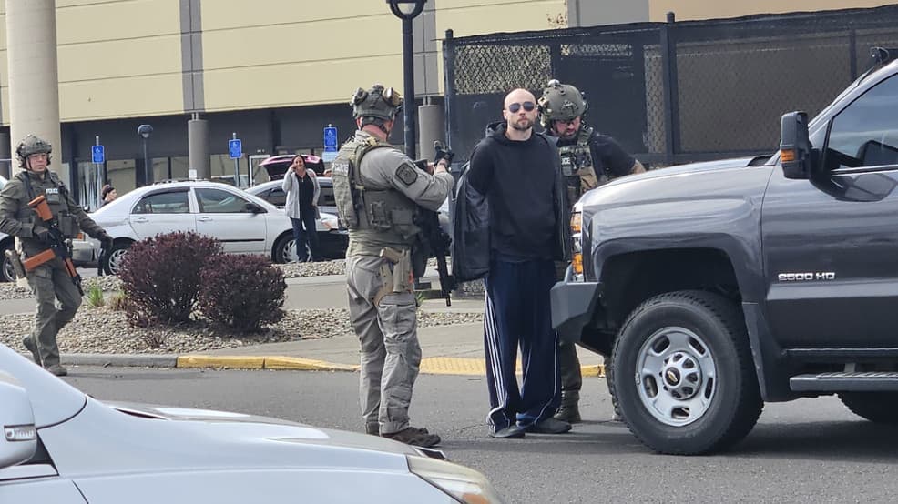 SWAT arrest follows heavy police response in west Eugene