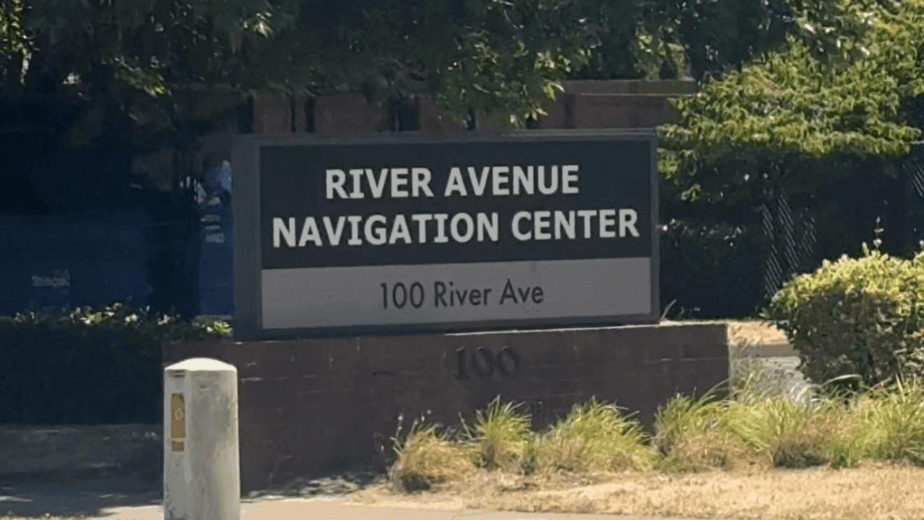 Lane County renews River Avenue shelter contract despite criticism