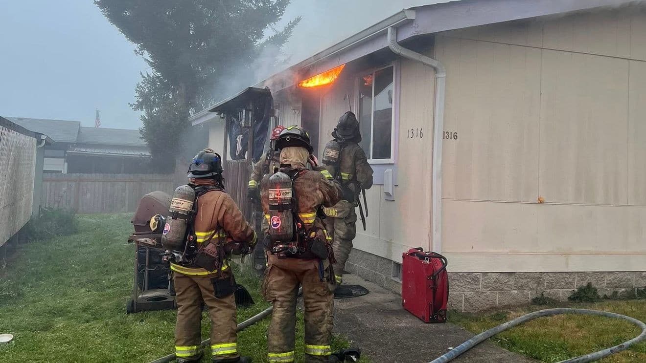 Cottage Grove firefighters stop house fire before total loss