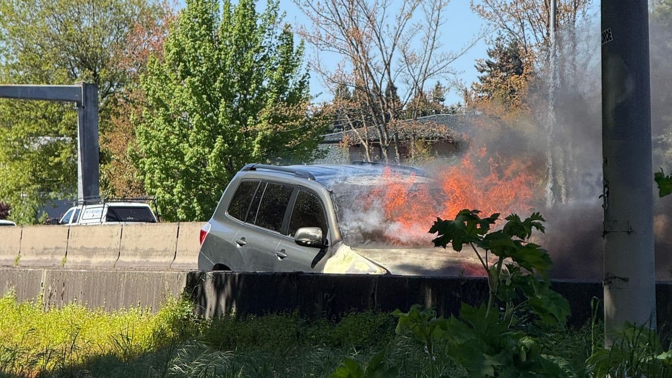 Vehicle fire briefly slows eastbound I-105 traffic in Eugene