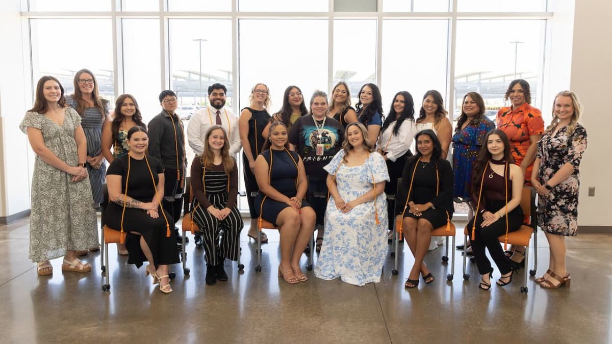 AWC honors 17 nursing students for academics and Yuma community service