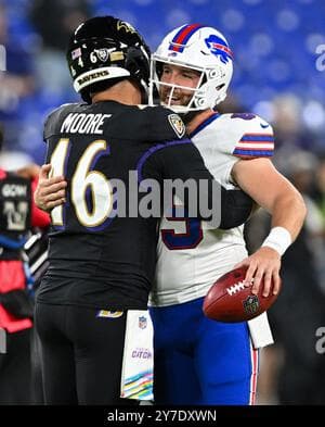Ravens Extend Long Snapper Nick Moore Four Years